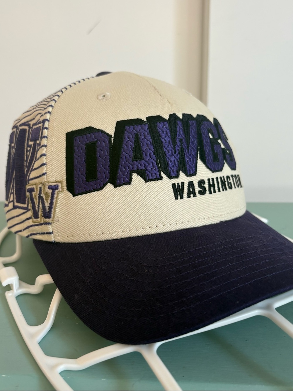 Vintage Zephyr Univ. of Washington Dawgs SnapBack Cap,good condition, OSFM